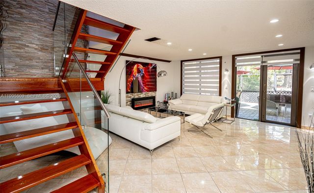 9955 Costa Del Sol Blvd H-108B, Doral, FL 33178