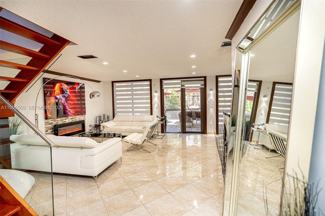 9955 Costa Del Sol Blvd H-108B, Doral, FL 33178