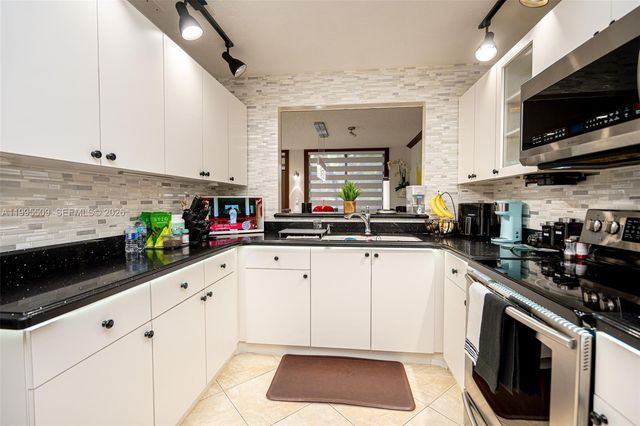 9955 Costa Del Sol Blvd H-108B, Doral, FL 33178