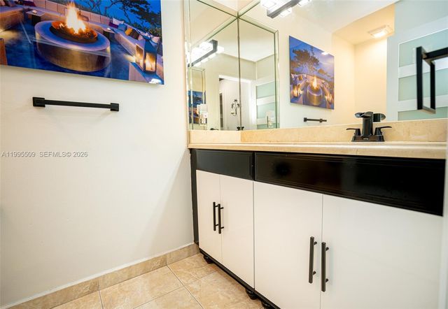 9955 Costa Del Sol Blvd H-108B, Doral, FL 33178