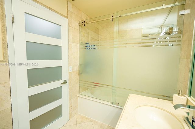 9955 Costa Del Sol Blvd H-108B, Doral, FL 33178