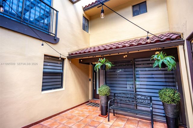 9955 Costa Del Sol Blvd H-108B, Doral, FL 33178