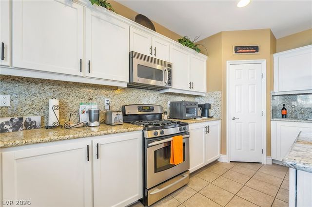 48 Back Spin Court, Las Vegas, NV 89148