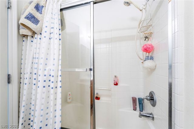 48 Back Spin Court, Las Vegas, NV 89148