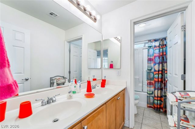 48 Back Spin Court, Las Vegas, NV 89148