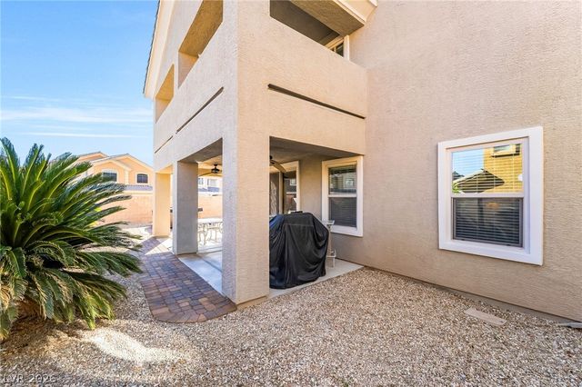 48 Back Spin Court, Las Vegas, NV 89148