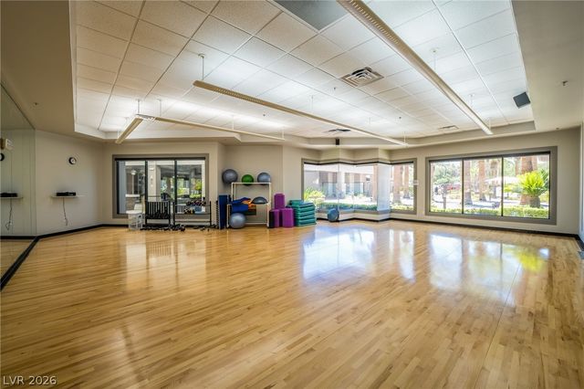 48 Back Spin Court, Las Vegas, NV 89148