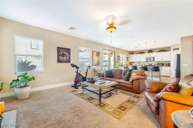 48 Back Spin Court, Las Vegas, NV 89148