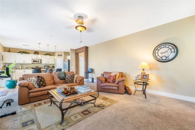 48 Back Spin Court, Las Vegas, NV 89148