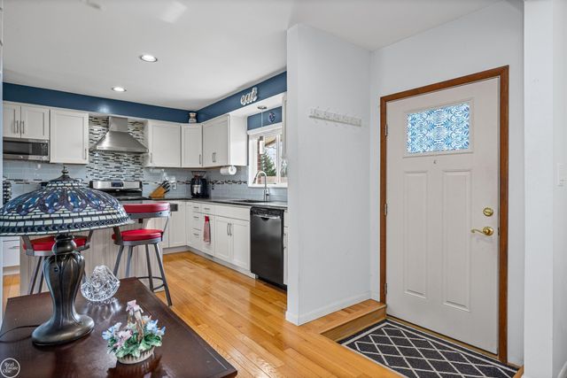 22761 Stair Drive, Clinton Township, MI 48036