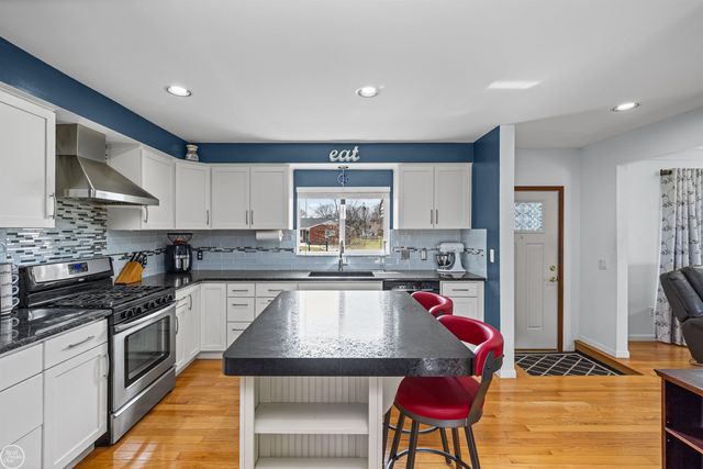 22761 Stair Drive, Clinton Township, MI 48036