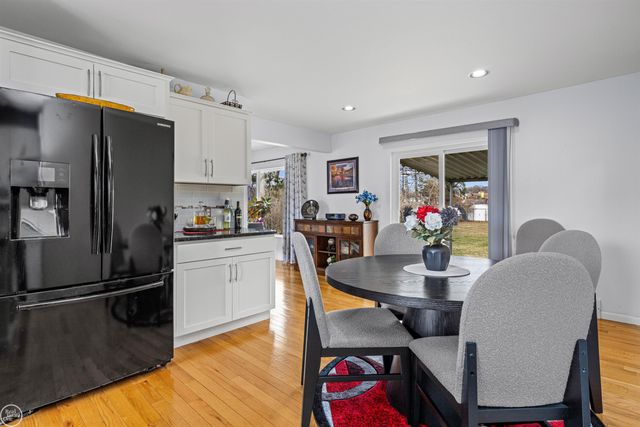 22761 Stair Drive, Clinton Township, MI 48036