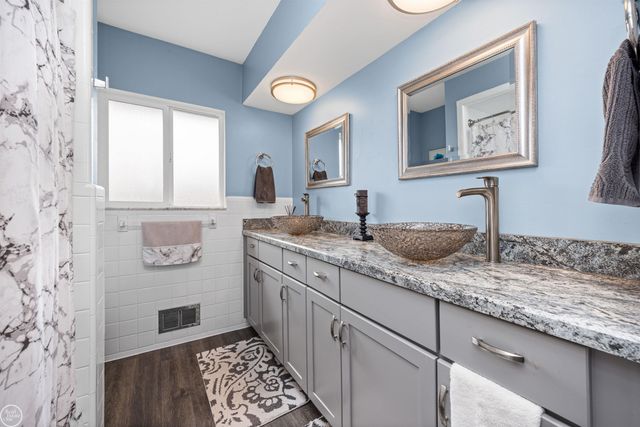 22761 Stair Drive, Clinton Township, MI 48036