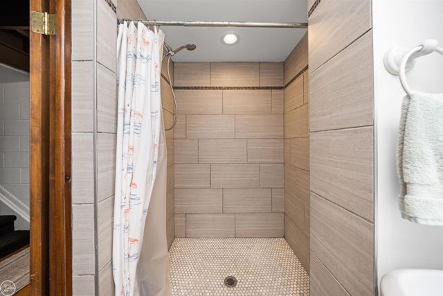 22761 Stair Drive, Clinton Township, MI 48036