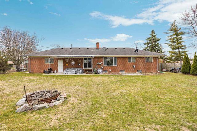 22761 Stair Drive, Clinton Township, MI 48036