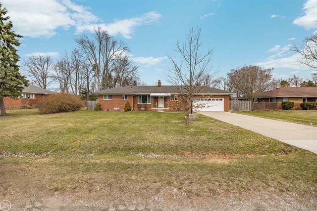 22761 Stair Drive, Clinton Township, MI 48036