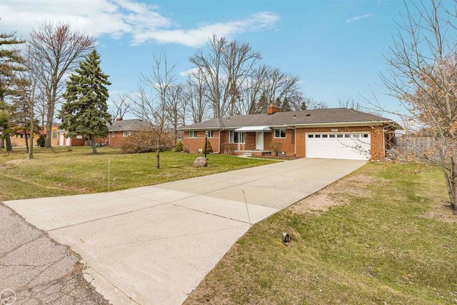 22761 Stair Drive, Clinton Township, MI 48036