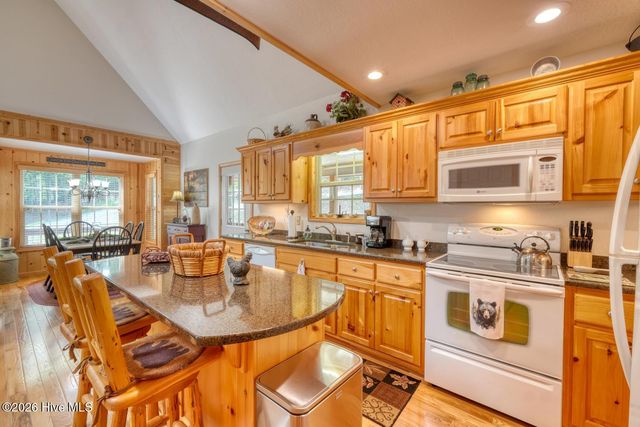 394 Sheep Stomp Road, Blairsville, GA 30512