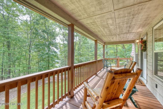 394 Sheep Stomp Road, Blairsville, GA 30512