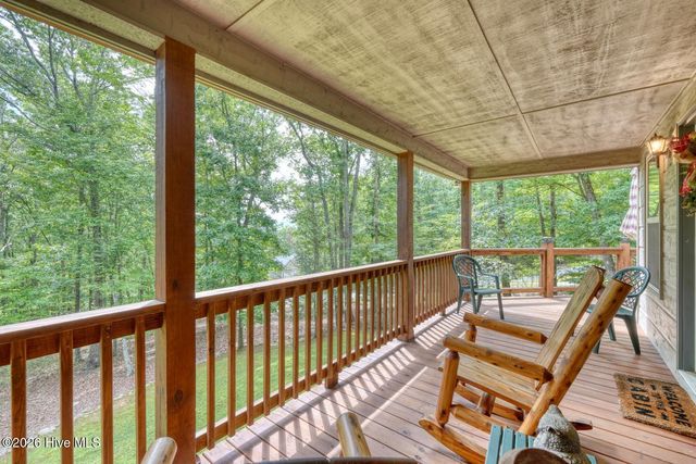 394 Sheep Stomp Road, Blairsville, GA 30512