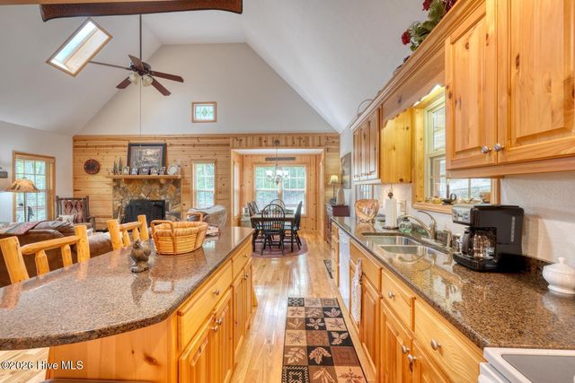 394 Sheep Stomp Road, Blairsville, GA 30512