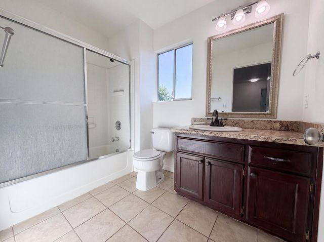 2805 Aquamarine Cir, Rescue, CA 95672