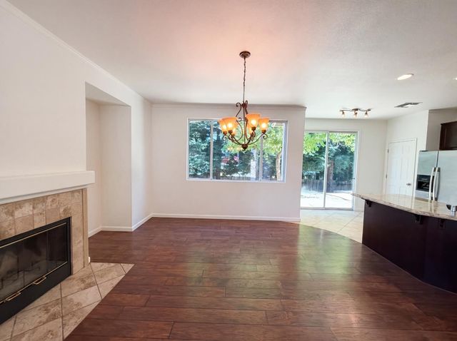 2805 Aquamarine Cir, Rescue, CA 95672