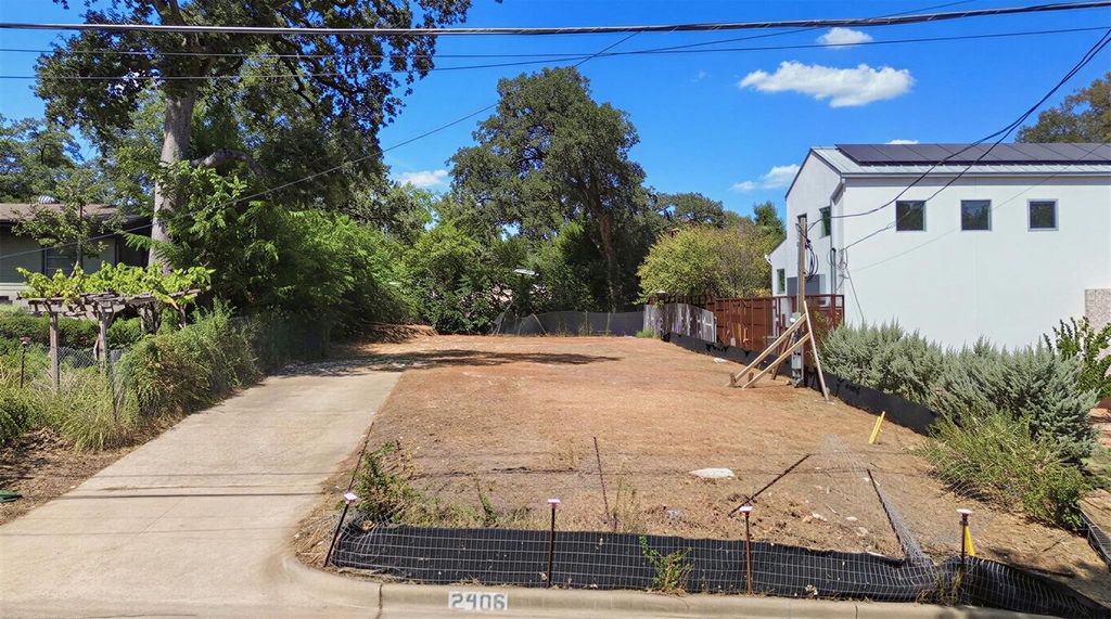 2406 W 10th ST, Austin, TX 78703