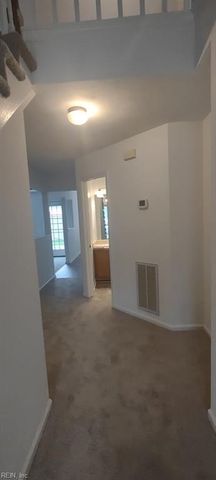 801 Ward CT, Newport News, VA 23602