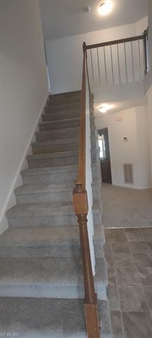 801 Ward CT, Newport News, VA 23602