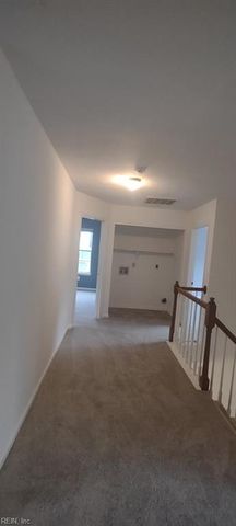 801 Ward CT, Newport News, VA 23602