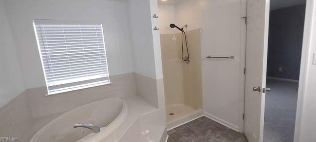801 Ward CT, Newport News, VA 23602