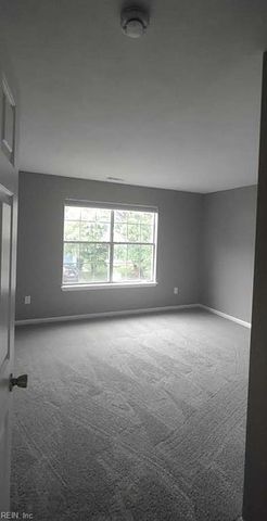 801 Ward CT, Newport News, VA 23602