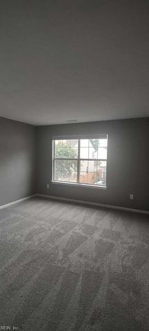 801 Ward CT, Newport News, VA 23602