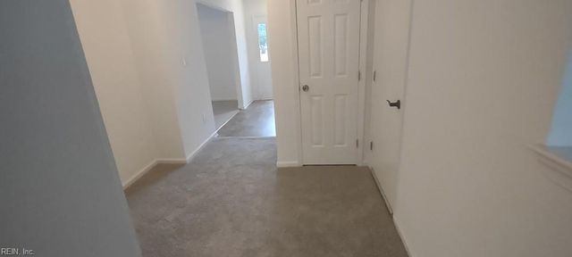 801 Ward CT, Newport News, VA 23602