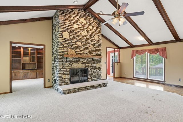 2711 Parkwood Rd, Louisville, KY 40214