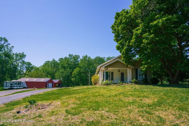 2711 Parkwood Rd, Louisville, KY 40214