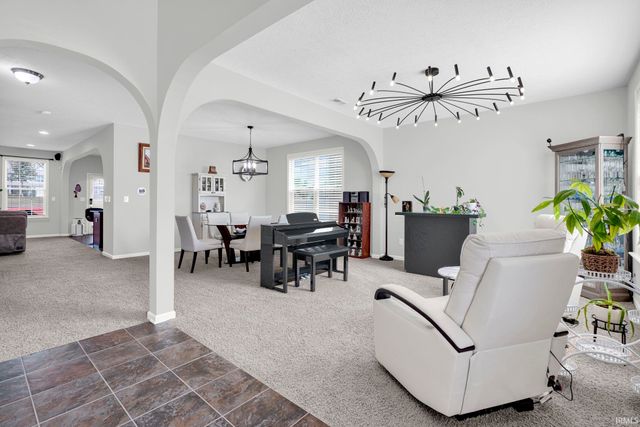 5368 W Stonewood Drive, Bloomington, IN 47403