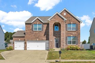 5368 W Stonewood Drive, Bloomington, IN 47403