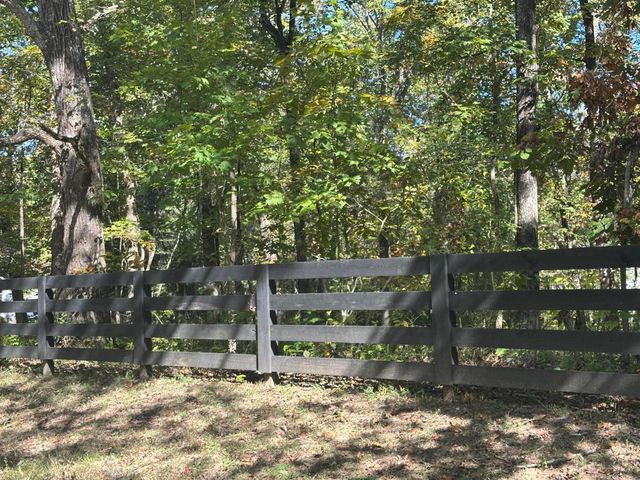 4276 Taft Highway, Signal Mountain, TN 37377