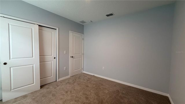 486 PINE TREE BRIDGE TRAIL, St Cloud, FL 34772