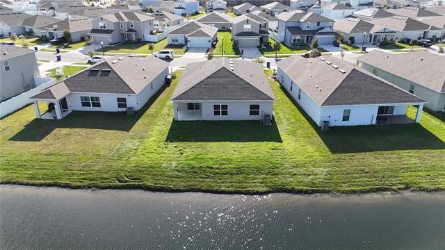 486 PINE TREE BRIDGE TRAIL, St Cloud, FL 34772