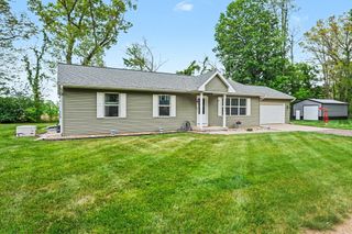 20282 Groveland Avenue, Park Twp, MI 49093