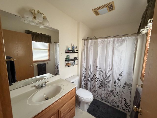 3903 Sandhill Drive, Janesville, WI 53546
