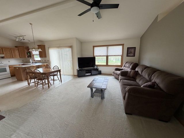 3903 Sandhill Drive, Janesville, WI 53546