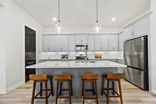 10711 River Walk Drive, Missouri City, TX 77459