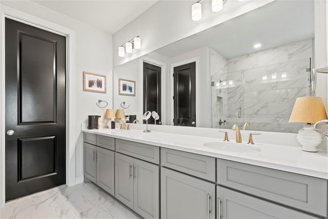 10711 River Walk Drive, Missouri City, TX 77459