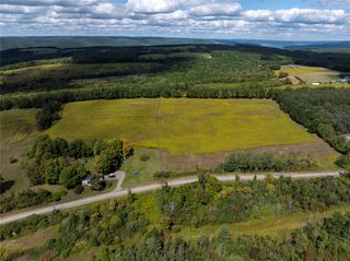 8015 Peacock Road, Urbana, NY 14810