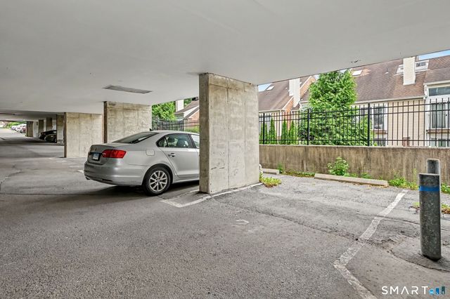 21 Highland Road 21, Stamford, CT 06902
