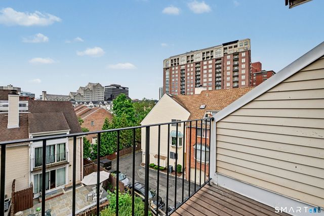 21 Highland Road 21, Stamford, CT 06902
